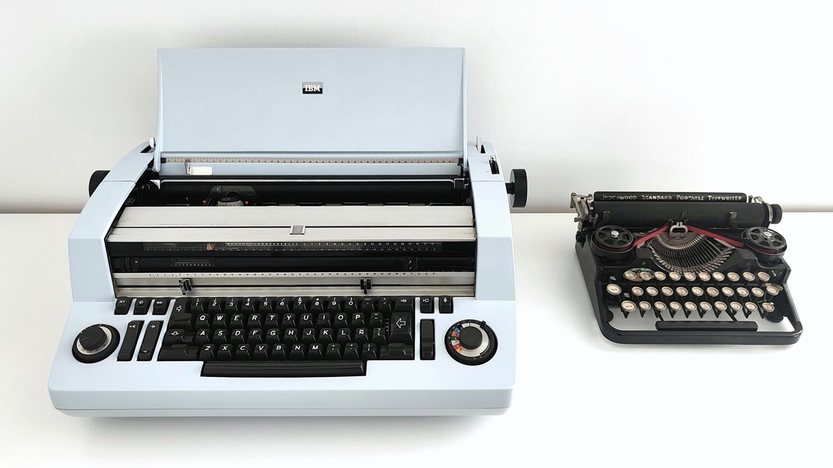IBM Selectric Composer confrontata con una Underwood P3