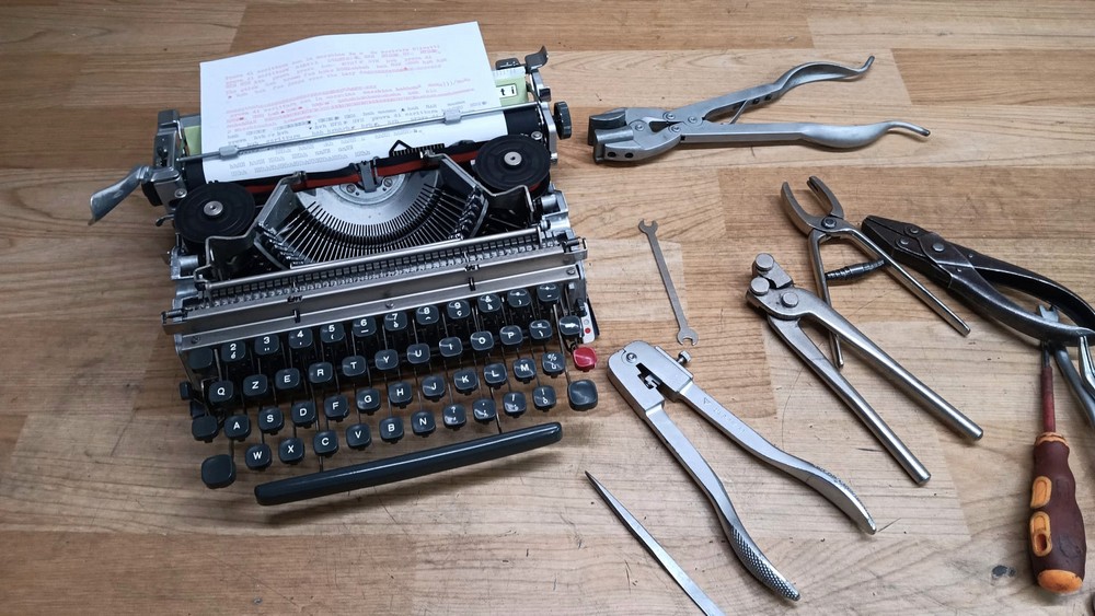 Olivetti Lettera 22 - registrazione e allineamento dei caratteri